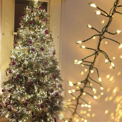 Image of Qbis Premium 800 Cluster Lights. Christmas Tree Lights on Green Wire. Warm White Cluster Christmas Lights. LED Cluster Fairy Lights Plug in String Lights. (800 LED Warm White (Green Wire))