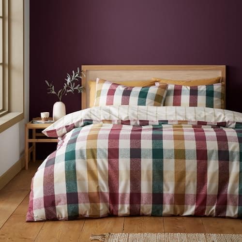 Image of Catherine Lansfield Autumn Check Reversible King Duvet Cover Set with Pillowcases Plum