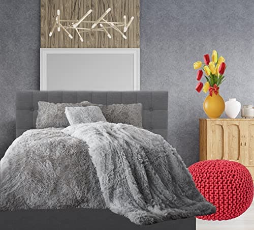 Image of Comfort Collections Teddy Hug & Snug Cuddles Fleece Duvet Quilt Cover Bedding Set With Matching Pillowcase Warm and Cosy Silver Bedding Set King 230cm x 220cm Approximately.