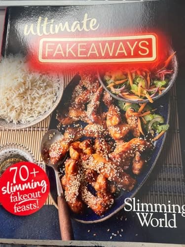 Image of Slimming World Ultimate Fakeaways Cookbook, 70+ Slimming Fakeout Recipes, Weight Loss Cooking Book (Slimming World Recipe Books)