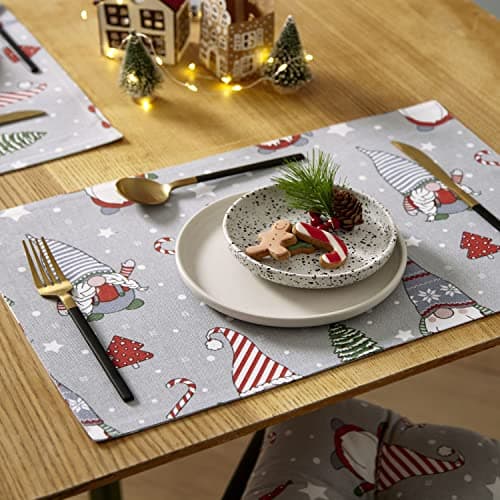 Image of Christmas Gnomes Placemats by Catherine Lansfield – Set of 4