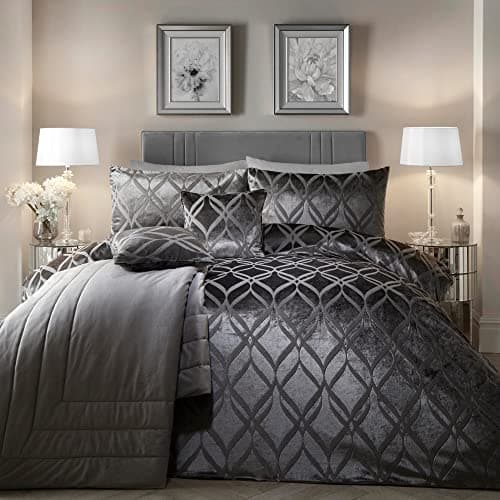 Image of SOIREE Slate Grey Ogee Velvet Duvet Cover Set – Super King Size 260x220cm – 2 Pillowcases – Soft & Cosy Jacquard Bedding – Glamorous Quilt Cover – Luxury Bedroom Set in Grey