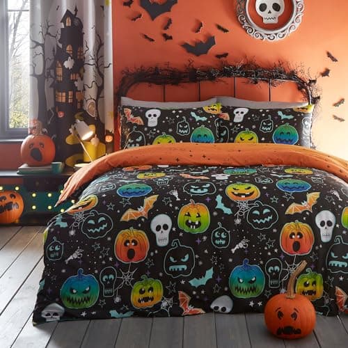 Image of Bedlam - Halloween Pumpkin & Skulls Duvet Cover - Double Bedding Size (200 x 200cm) - Reversible (2 Designs) - Glow in the Dark Duvet Cover - Skeleton & Bat Duvet Design in Black Themed Decorations