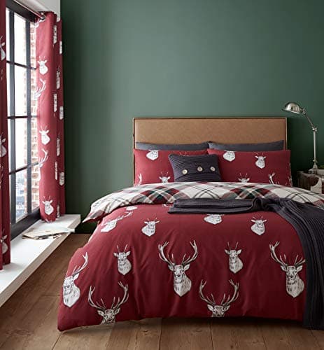Image of Catherine Lansfield Munro Stag Check Reversible Double Duvet Cover Set with Pillowcases Red