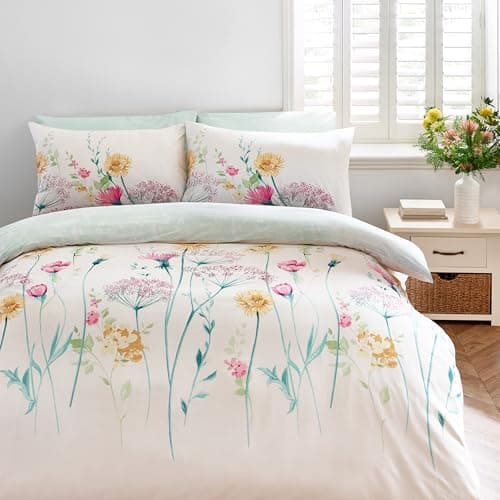 Image of Catherine Lansfield Meadowsweet Floral Reversible Double Duvet Cover Set with Pillowcases Bright