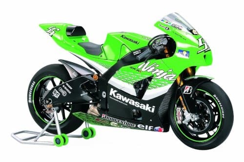 Image of TAMIYA 300014109 1:12 Kawasaki Ninja ZX-RR No.55 2006, Green
