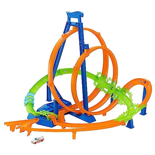 Image of Hot Wheels Track Set, Epic Crash Dash with 5 Crash Zones, Motorized Booster and 1 Hot Wheels 1:64 Scale Toy Car, Easy Storage, HNL97