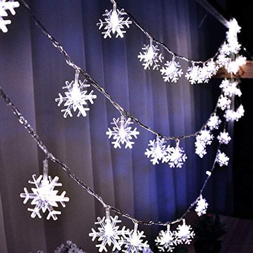 Image of WesGen LED String Lights Christmas Snowflake Lights Battery Operated Waterproof 20ft, 40 LED Lights for Bedroom, Corridor, Patio, Garden, Yard, Photo Frame (White)