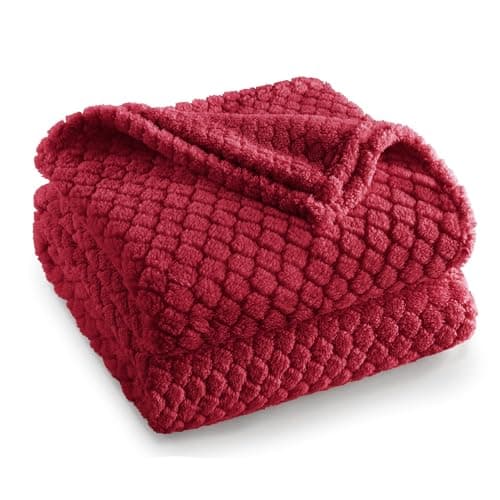 Image of Exclusivo Mezcla Fleece Throw Blanket for Couch, Super Soft Jacquard Bed Blanket, Lightweight Fuzzy Warm for All Seasons, 127x152 CM, Deep Red