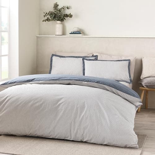 Image of Catherine Lansfield Oxford Pinstripe Reversible Double Duvet Cover Set with Pillowcases Navy Blue