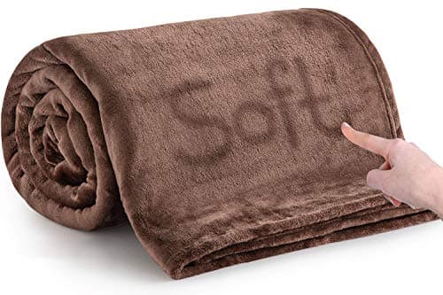 Image of MOONLIGHT20015 Fleece Throw Blanket for Sofa - Soft Cosy Fluffy Blankets for Bed, 400 GSM Silk Touch Warm Single Throws for Audlts, Coffee, 130x150 cm