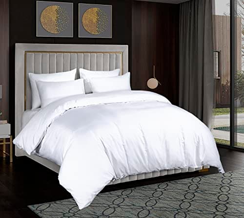 Image of Sapphire Collection Bedding Duvet Cover Soft Brushed Microfibre Duvet Cover with Pillowcases Bedding Quilt Cover Set Wrinkle free (White, Double)