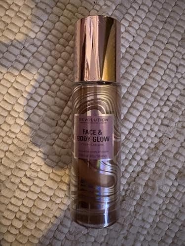 Image of Revolutions MakeUp Face & Body Glow Festive Allure, 50ml