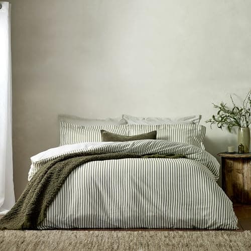 Image of furn. Yard Hebden 100% Cotton Stripe Duvet Cover Set – Reversible Striped Bedding (Olive, Single)