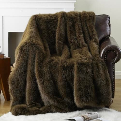 Image of BATTILO HOME Olive Green Faux Fur Throw Blanket Large, 150x200cm Super Soft Cozy Fluffy Fur Throws for Sofa Bed Chair, Thick Warm Luxury Plush Fuzzy Fluffy Fur Blanket with Long Pile