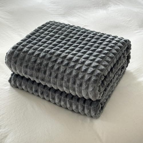 Image of Highdi Sherpa Throw Blanket Large, Fleece Blanket for Double King Bed Size Lightweight Sofa Throw Warm Fluffy Microfiber for Travel, Camping, Couch (127 * 152cm,HF Burgundy)