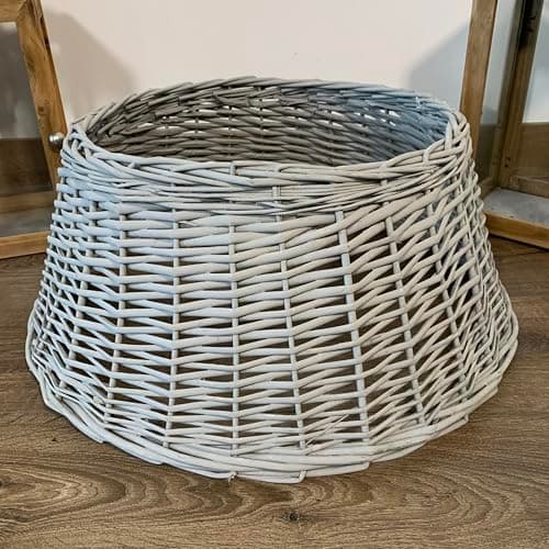 Image of Samuel ALEXANDER 40/58cm Deluxe Wicker Willow Christmas Tree Skirt - Medium Light Grey