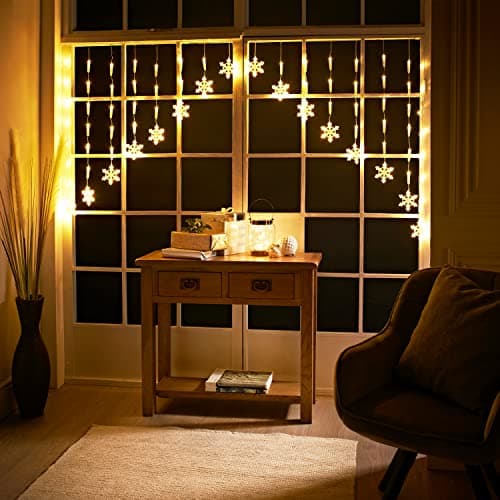 Image of The Christmas Workshop Curtain Lights/Indoor/Outdoor Christmas Decorations/Warm White / 2m Festive String Lights/Mains Operated (Snowflake Curtain Lights)