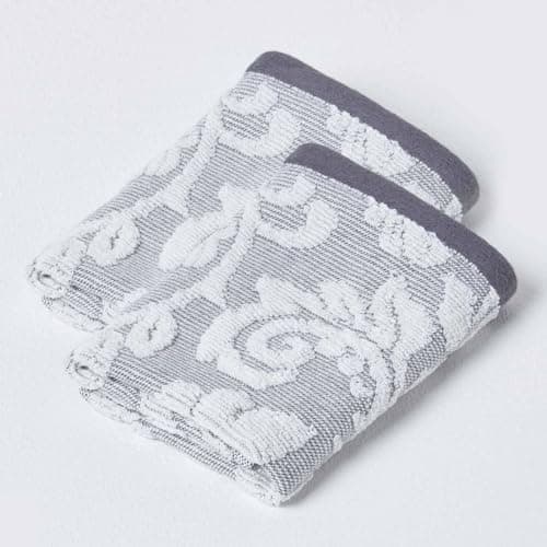 Image of HOMESCAPES Pack of 2 Luxury Silver Grey Face Cloths 100% Turkish Cotton Patterned Wash Cloth Super Soft & Absorbent Extra Thick 600GSM Flannel Ringspun Light Grey Towel with Damask Pattern