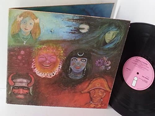 Image of KING CRIMSON in the wake of poseidon, ILPS 9127, gatefold.