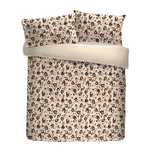 Image of Fusion Snug - Cosy Leopard - Sherpa Reverse Duvet Cover Set - Double Bed Size in Natural