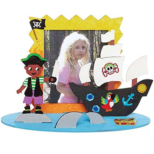 Image of Baker Ross FC900 Pirate Scene Wooden Photo Frame Kits - Pack of 4, Craft Kits for Kids, Kids Picture Frame Kit