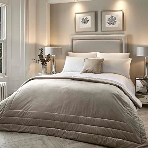 Image of SOIREE - Luxury Linen Cream Velvet Bedspread (220 x 150cm) - Quilted & Heavyweight - Soft Touch - Natural Linen Bedding - Velvet Bedspread Cover - Melanie Collection