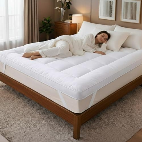 Image of Super King Mattress Topper 180x200 cm | 10cm Extra Thick Hotel Quality Microfiber | Soft Breathable Bed Topper | Hypoallergenic & Deep Elasticated Straps for Secure Firm Grip