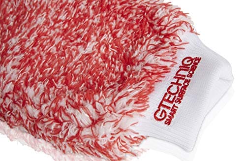 Image of Gtechniq Car Cleaning Microfibre Cloth Wash Mitt with Inner Foam Core | Low Friction Glide Cleaning Mitt with Dirt Trapping Fibres
