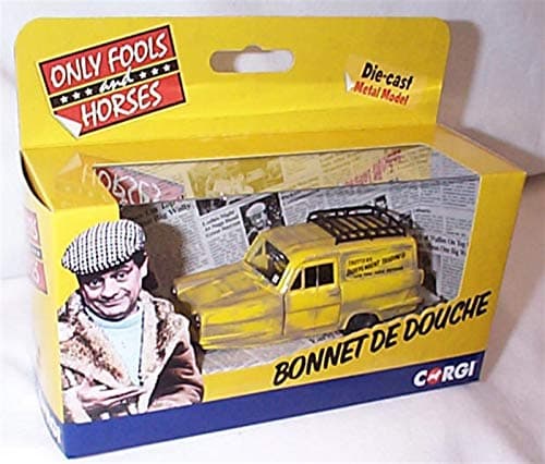 Image of corgi 0NLY F00LS AND H0RSES Reliant Regal Diecast Trotter Van 1.36 scale diecast model