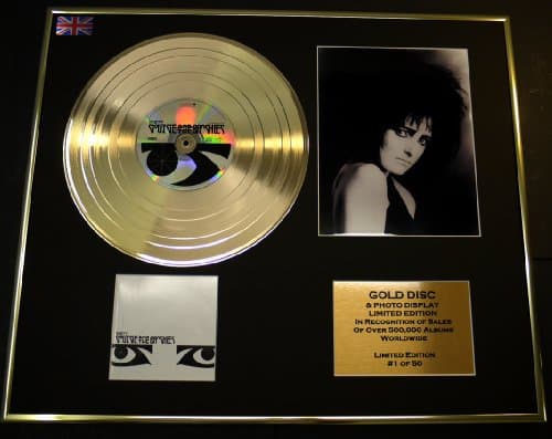 Image of SIOUXSIE AND THE BANSHEES/CD GOLD DISC/RECORD & PHOTO DISPLAY/LTD. EDITION/COA/THE BEST OF