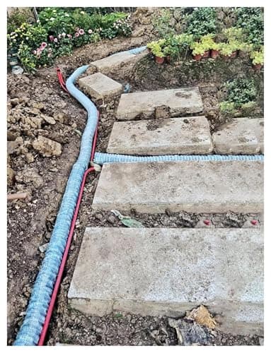 Image of Corrugated Perforated French Drain Pipe, 1-20 Meters Expandable Soft Infiltration Underground Drainage Tube for Landscape/Garden/Patio(100mm,3 Meters)