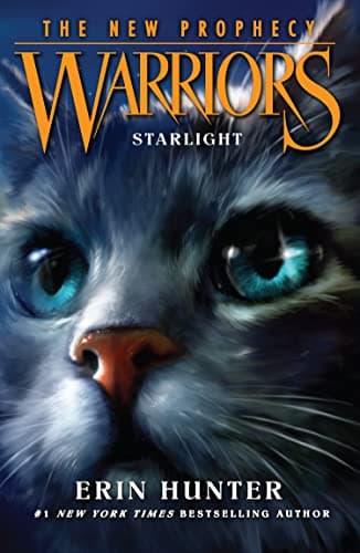 Image of Starlight (Warriors: The New Prophecy): Return to the land of the Warrior Cats in the second generation of this bestselling children’s fantasy series: Book 4