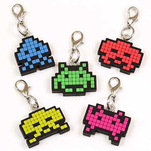 Image of Space Invaders Zipper Pulls