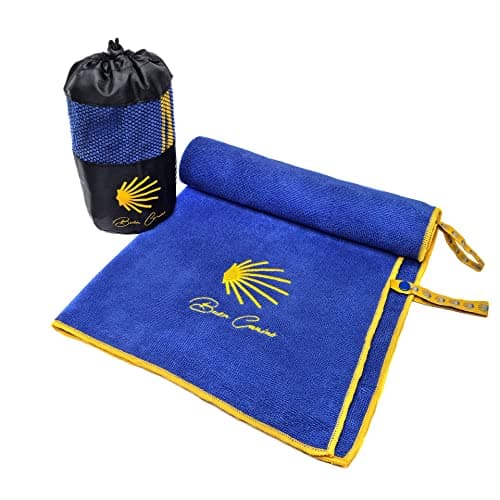 Image of Buen Camino microfiber towel 120x60 cm – lightweight and quick-drying travel towel – Camino de Santiago, Way of St. James, hiking, soft like cotton, antibacterial, highly absorbent, compact, blue