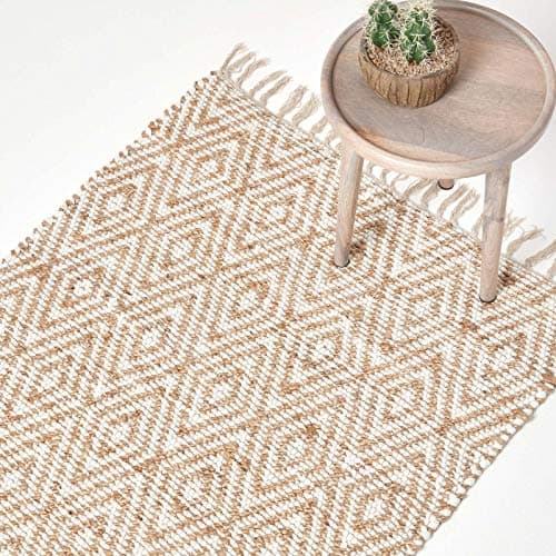 Image of HOMESCAPES Geometric Rug Handwoven Natural Hemp Chindi Rug ‘Sierra’ Diamond Pattern Rug, 120 x 170 cm