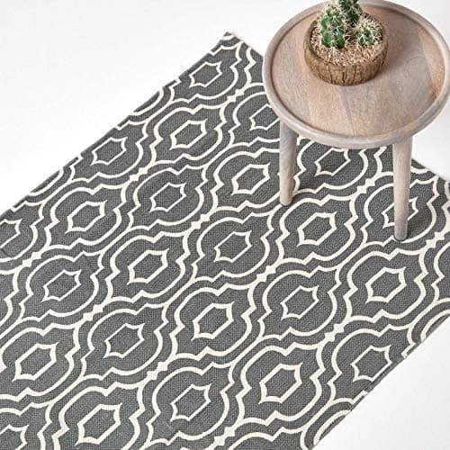 Image of HOMESCAPES Geometric Printed Rug 'Riga' 100% Cotton Grey & White Rug, 120 x 170 cm