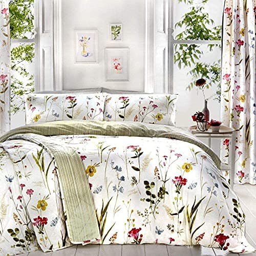 Image of Dreams & Drapes - Spring Glade - Easy Care Duvet Cover Set - Super-King Bed Size in Multicolour