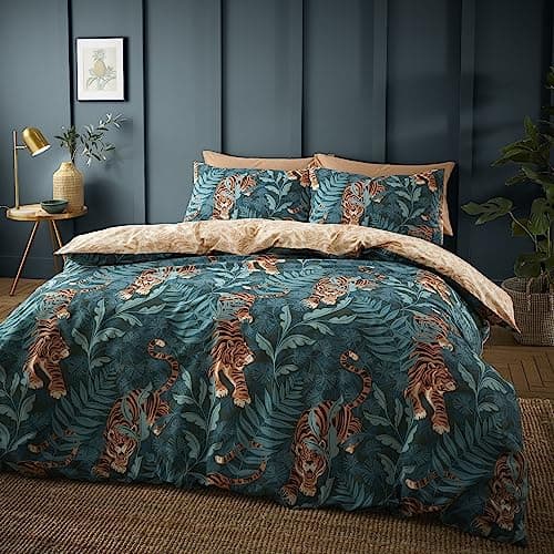 Image of Catherine Lansfield Tropic Tiger Leaf Reversible Single Duvet Cover Set with Pillowcase Green