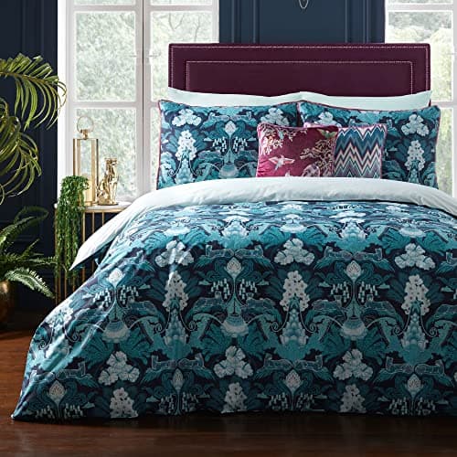 Image of Laurence Llewelyn-Bowen - Suburban Jungle - SPE-FEA Duvet Cover Set - King Bed Size in Black/Gold