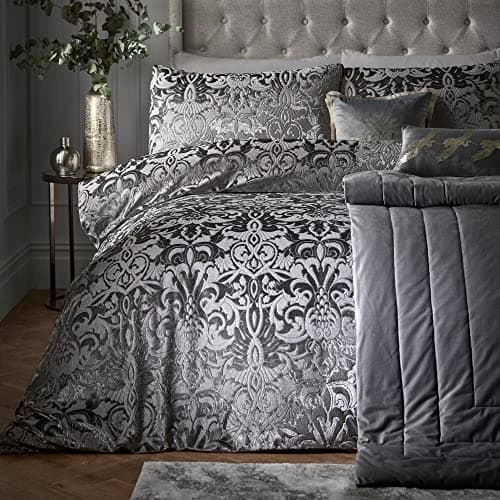 Image of Laurence Llewelyn-Bowen - Slate Grey Embossed Damask Duvet Cover Set - Double Size (200 x 200cm) - 2 Pillowcases - Luxury Bedding Set - Velvet Damask Bedding - Polyester - 1 Count