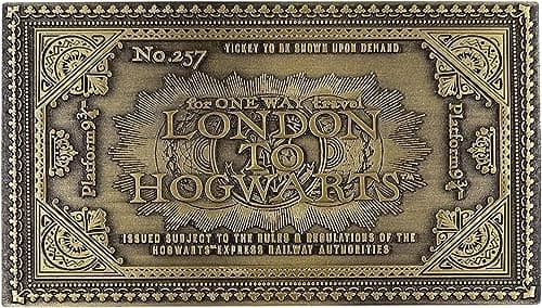 Image of Harry Potter Limited Edition Replica Hogwarts Express Train Ticket – Officially Licensed Collectible (Individually Numbered, 120 x 67.5mm)