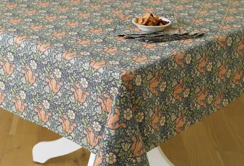 Image of Licensed William Morris Compton 132 cm x 178 cm (52" x 70") Floral Rectangular 100% Cotton Tablecloth