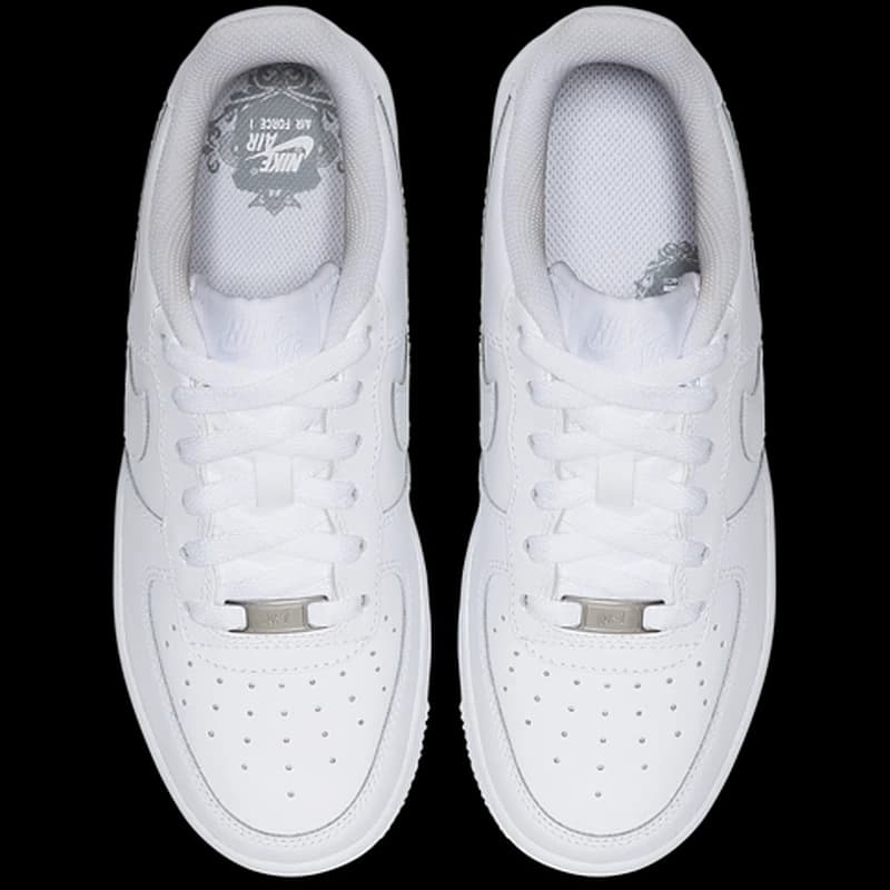 Boys Trainers category