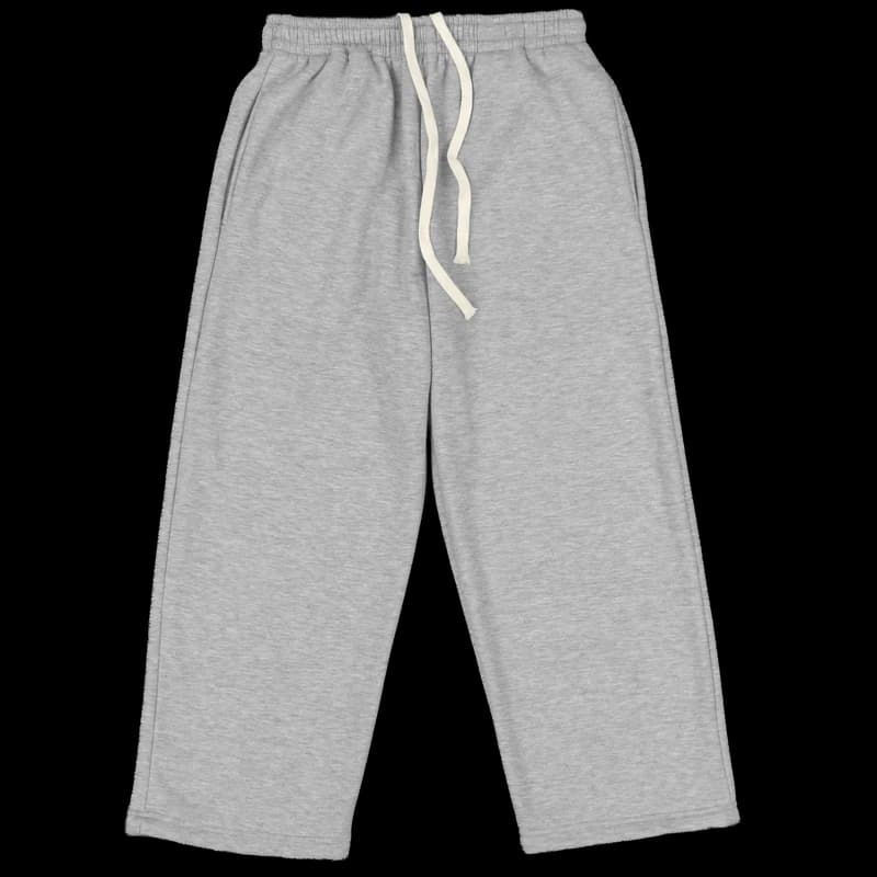 Sweatpants category