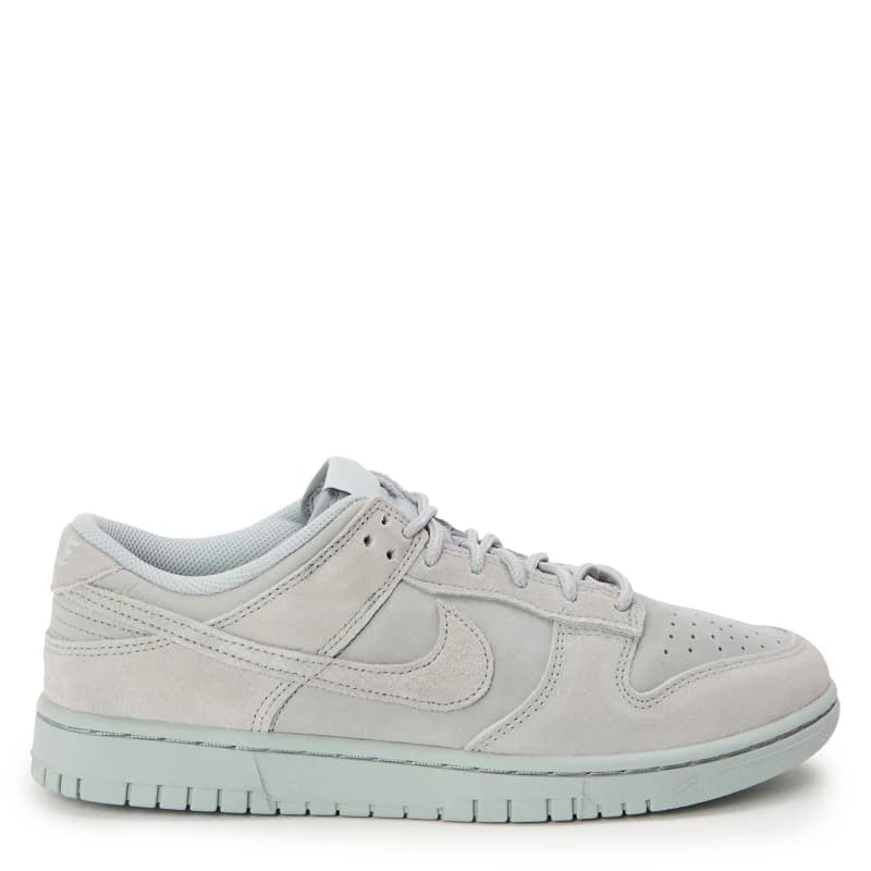 Nike Dunk Low Trainers Wolf Grey Suede male 7 (41)