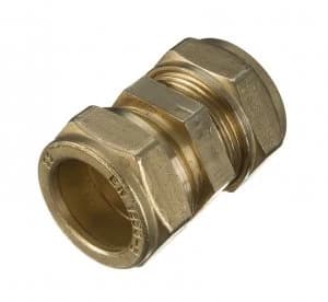 Wickes Brass Compression Straight Coupling - 10mm