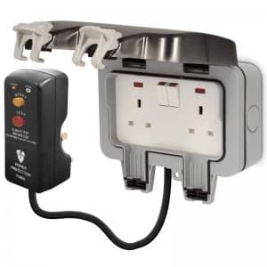 Masterplug Outdoor Power Kit with 2-Gang IP66 Switched Socket 3M Cable RCD plug