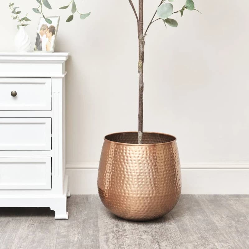 Melody Maison Large Copper Hammered Metal Planter Copper