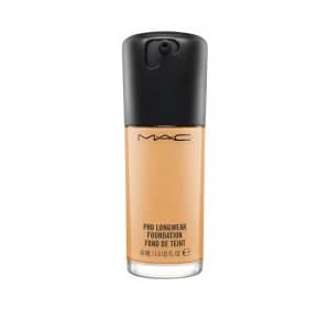 MAC PRO LONGWEAR FOUNDATION Nc30
